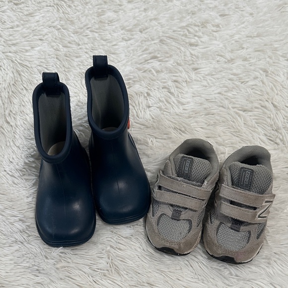 New Balance Other - 🐨 Bundle of 2 Boys Sneakers & Rain Boots